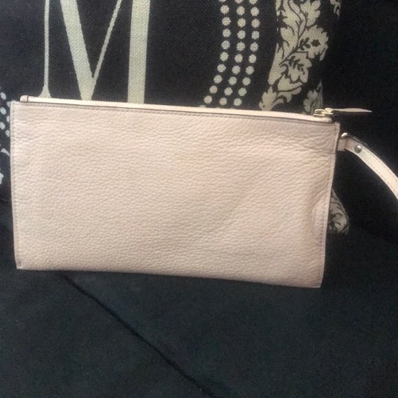 Michael Kors Wristlet - Picture 5 of 9